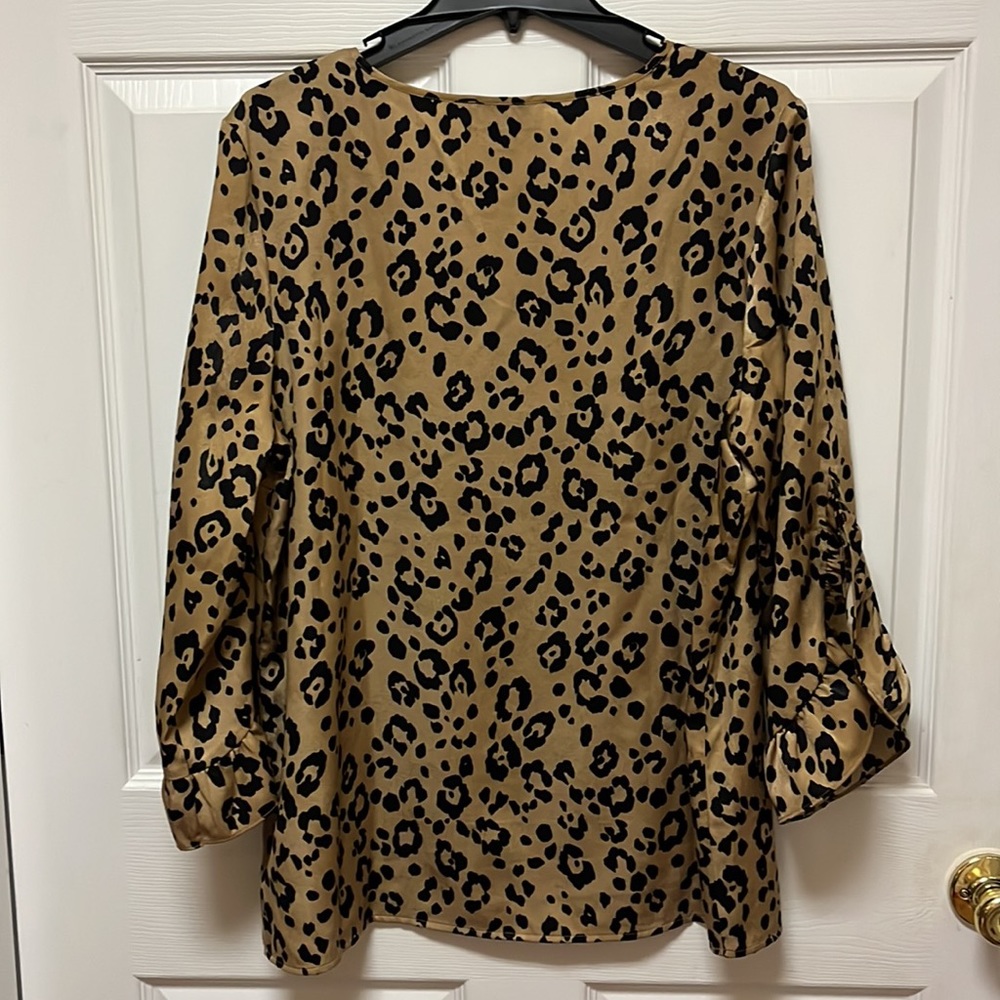 Dressy Leopard Print Blouse, Size L - Picture 5 of 6